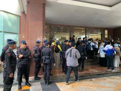 Subsatgas PHH OMP LK-2024 Lakukan Pengamanan Pencabutan Nomor Urut Paslon Gubernur/Wakil Gubernur 